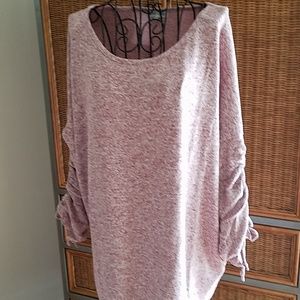 💥sale 💥Rose colored top. Woven.